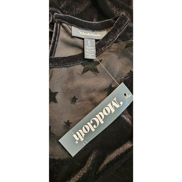 ModCloth NWT Beyond The Shade Of Night Velvet Mini Dress Black Size L Stars - Picture 5 of 7